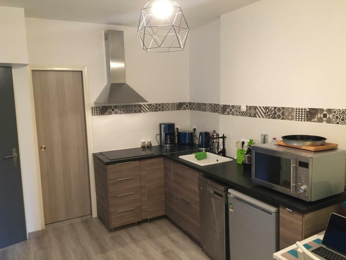 Les Meubles De Luchon - La Perle Bleue - Centre Luchon, Beau T2, 2 A 4 Personnes, Wifi Lägenhet Bagnères-de-Luchon Exteriör bild